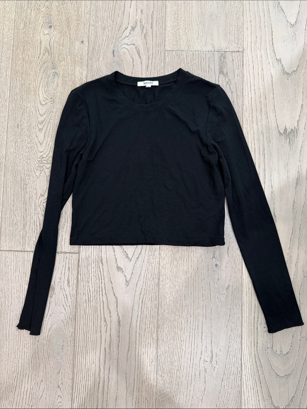 Splendid Black Long Sleeve Cropped Tee